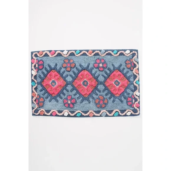No Longer for sale- sorry Anthropologie Hand-Tufted Cemil Bath Mat 34" x 21" - Picture 1 of 4